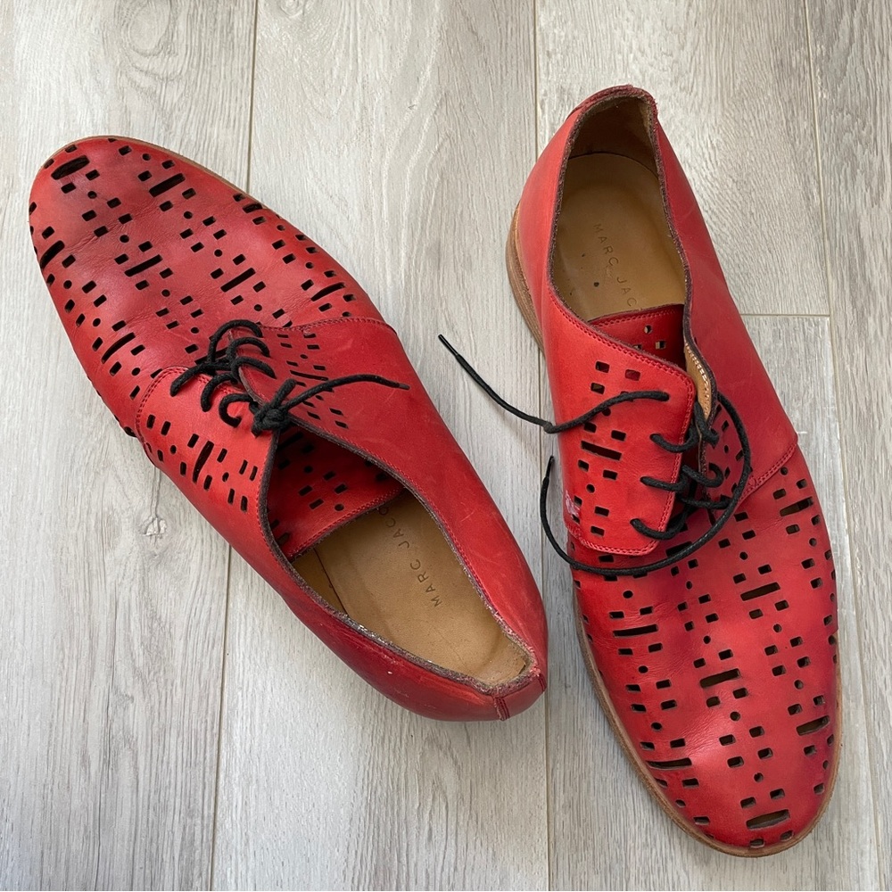 Marc Jacobs Oxfords perforated leather mens Red (size 10) handmade eclectic vtg
